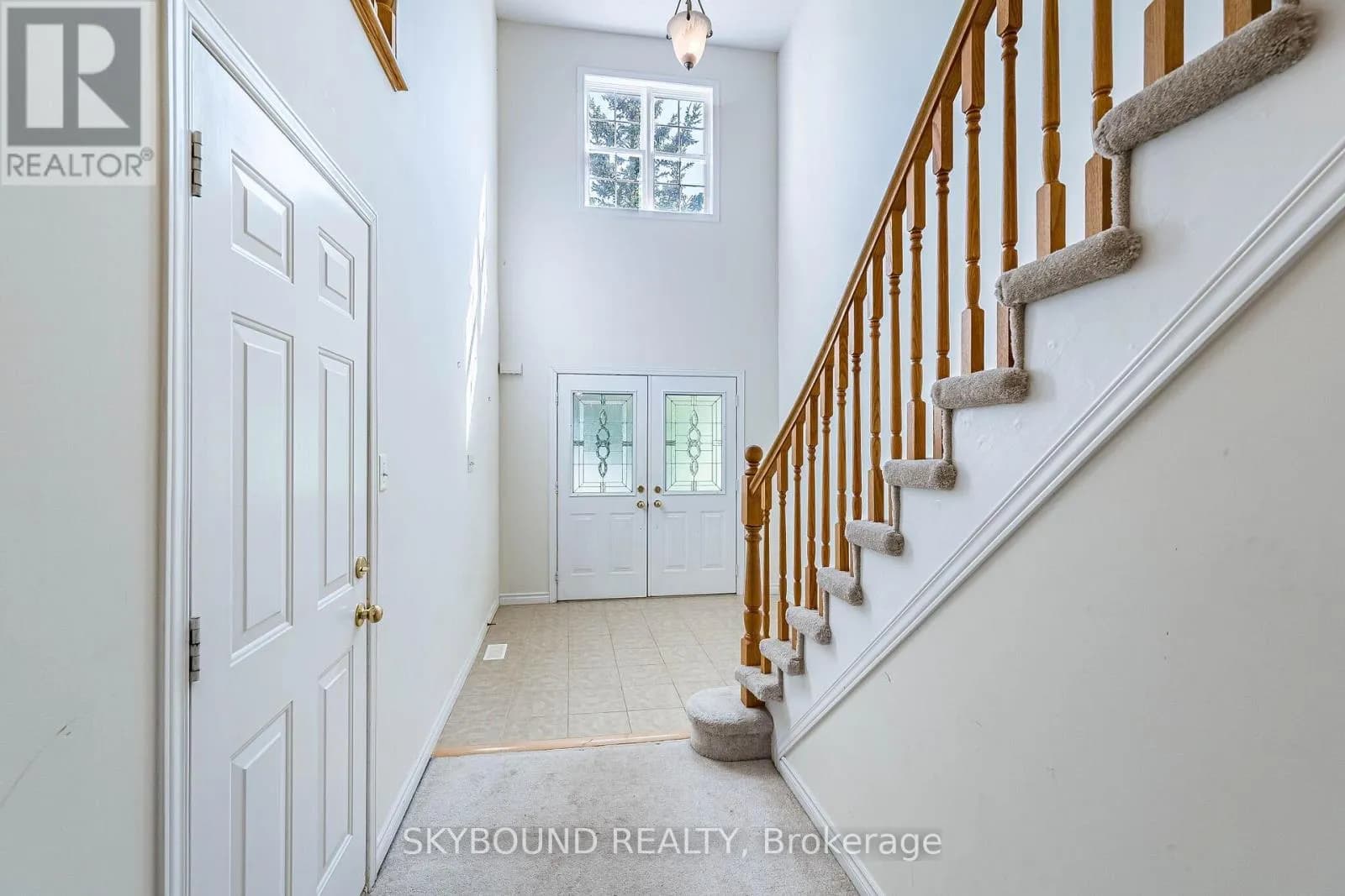 735 KARLSFELD ROAD — photo 5 of 47