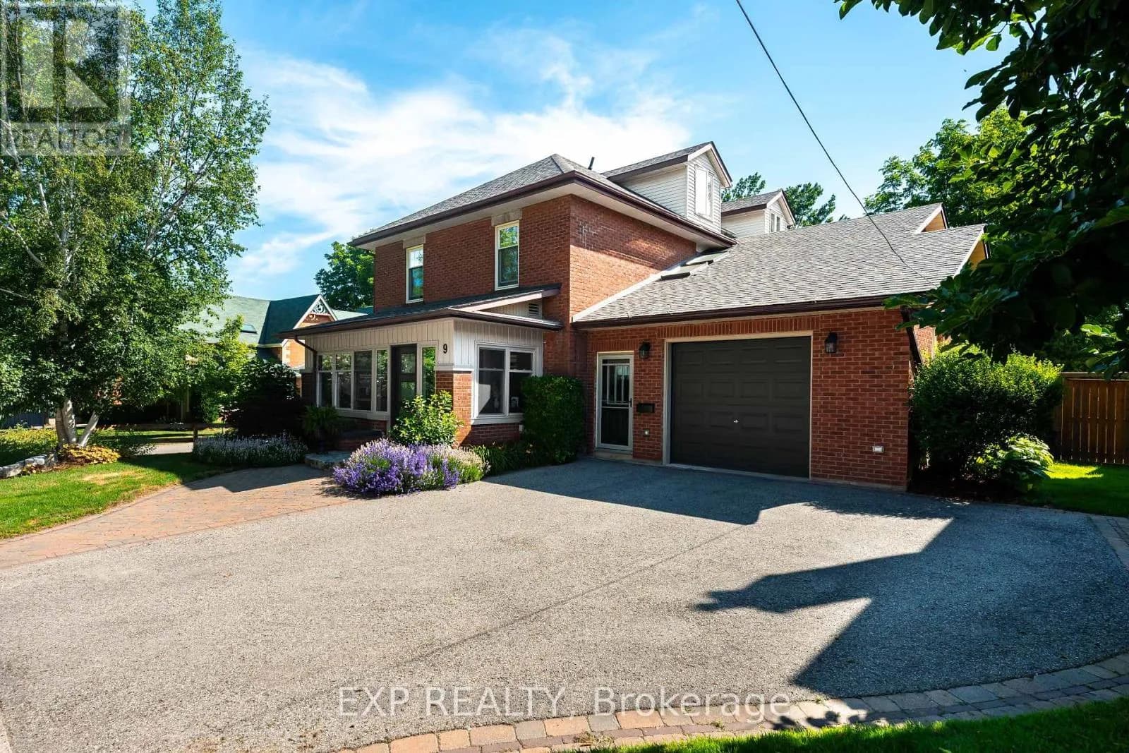9 WELLINGTON STREET — photo 2 of 50