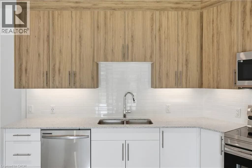 525 NEW DUNDEE Road Unit# 207 — photo 5 of 19