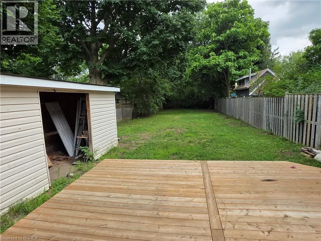 109 SYDENHAM Street — photo 3 of 30