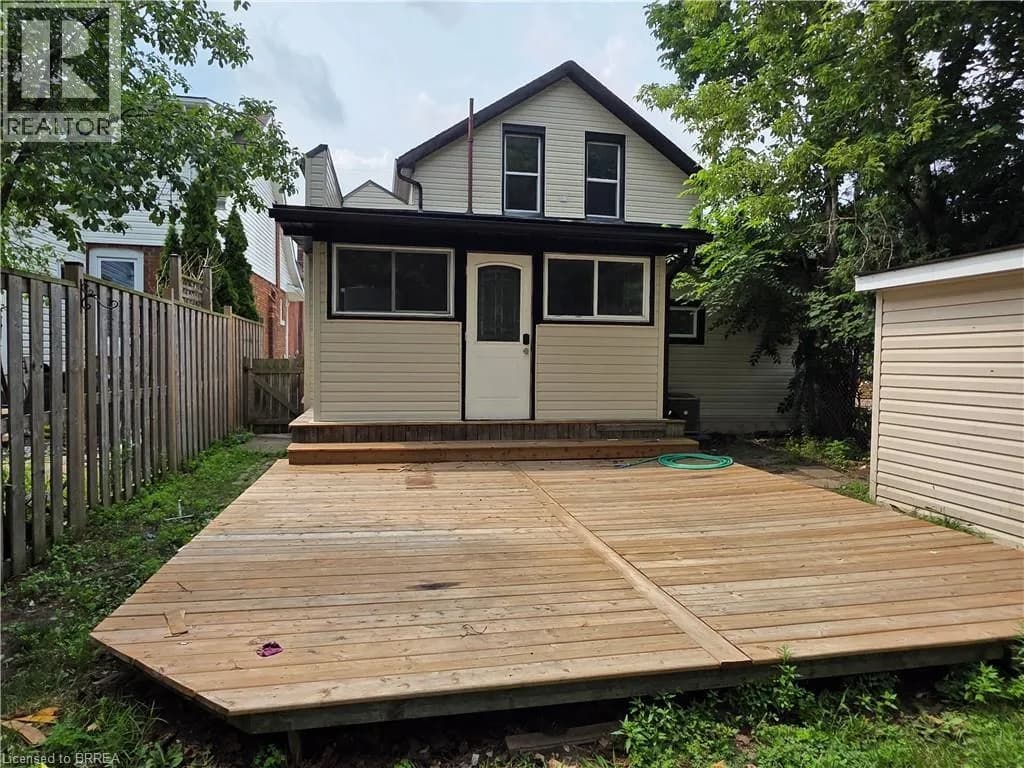 109 SYDENHAM Street — photo 5 of 30