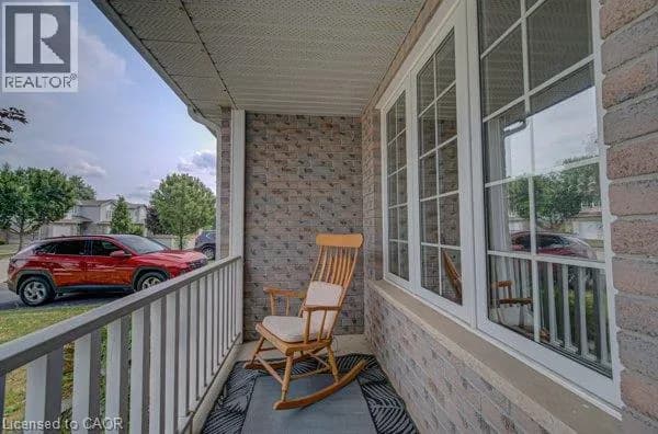 37 WINGFIELD Avenue — photo 5 of 36