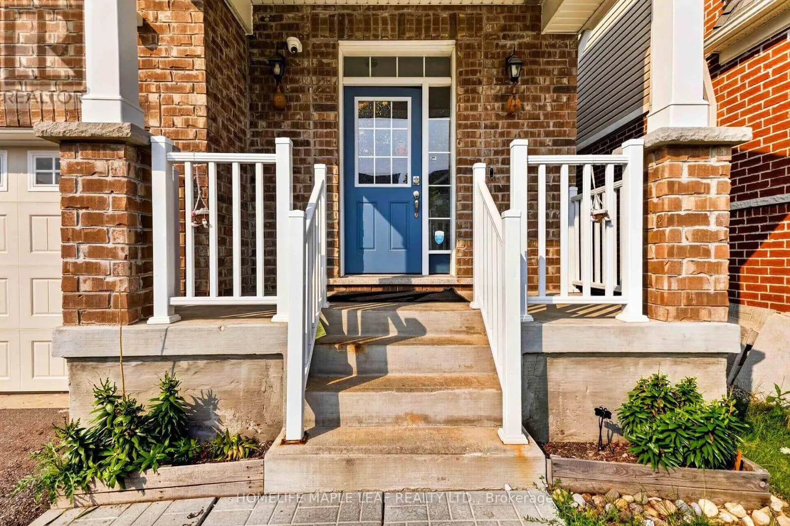 20 WANNAMAKER CRESCENT — photo 3 of 50