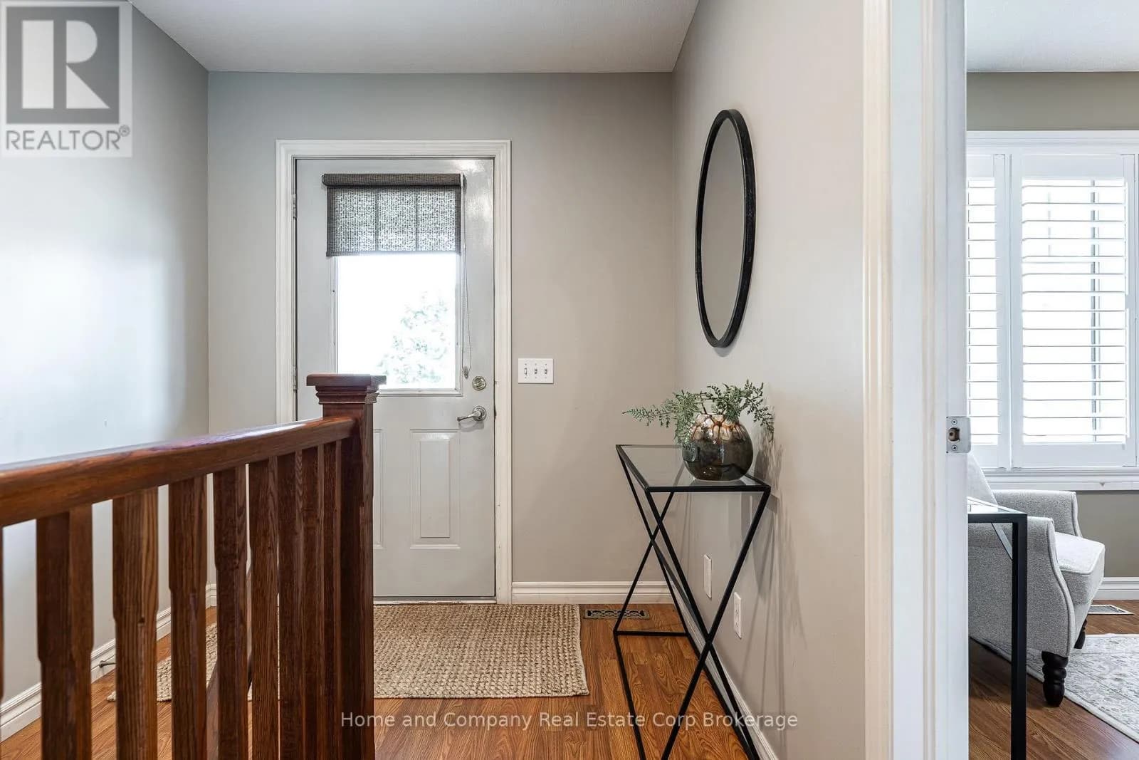 354 DUFFERIN STREET — photo 3 of 38