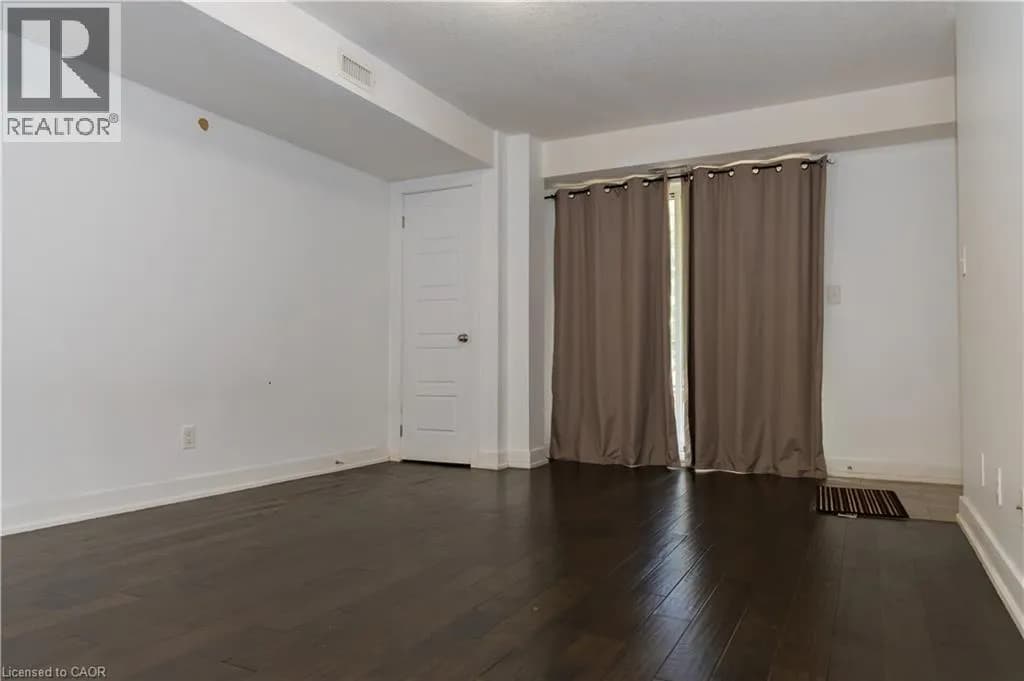190 CENTURY HILL Drive Unit# A5 — photo 5 of 24