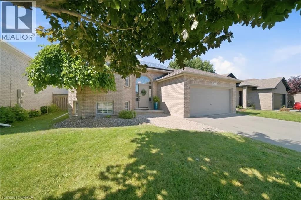 62 DONEGAL Drive — photo 3 of 37
