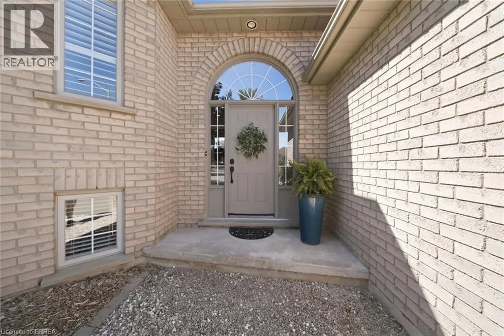 62 DONEGAL Drive — photo 5 of 37