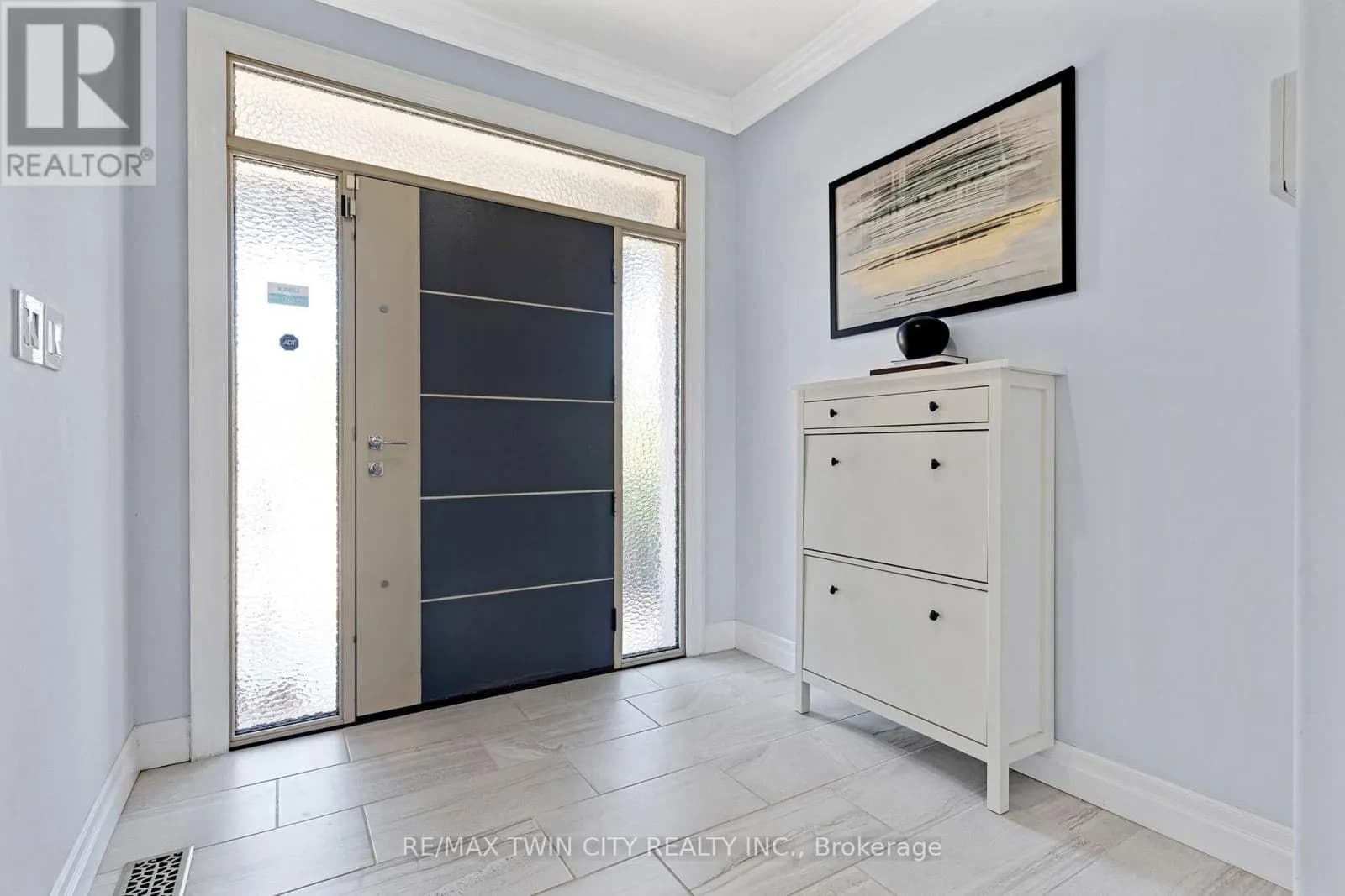 59 NETHERWOOD ROAD — photo 4 of 50