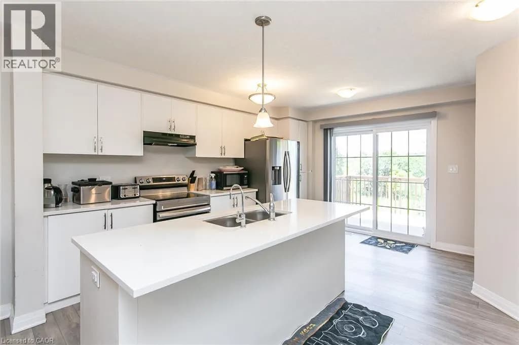 311 WOOLWICH Street Unit# 43 — photo 4 of 44