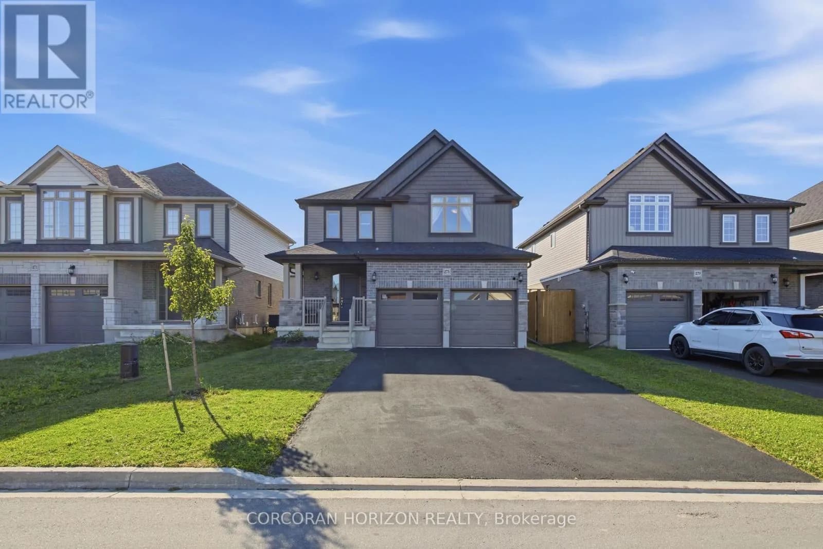 275 BRADSHAW DRIVE — photo 4 of 33