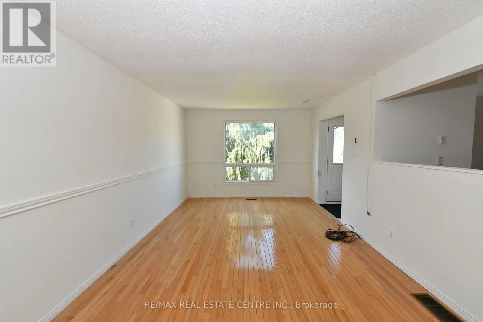82 ELMWOOD AVENUE — photo 2 of 25