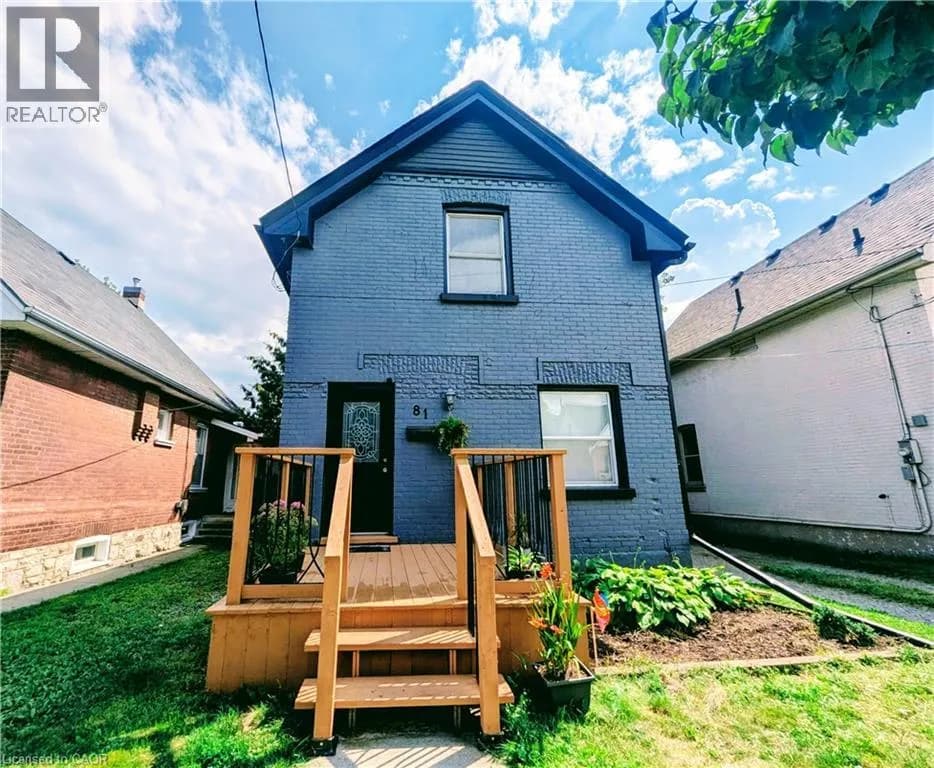 81 GREY Street — photo 2 of 46
