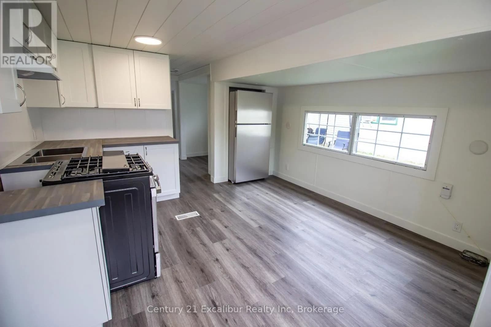 422 PINE PASS ROAD N — photo 3 of 14