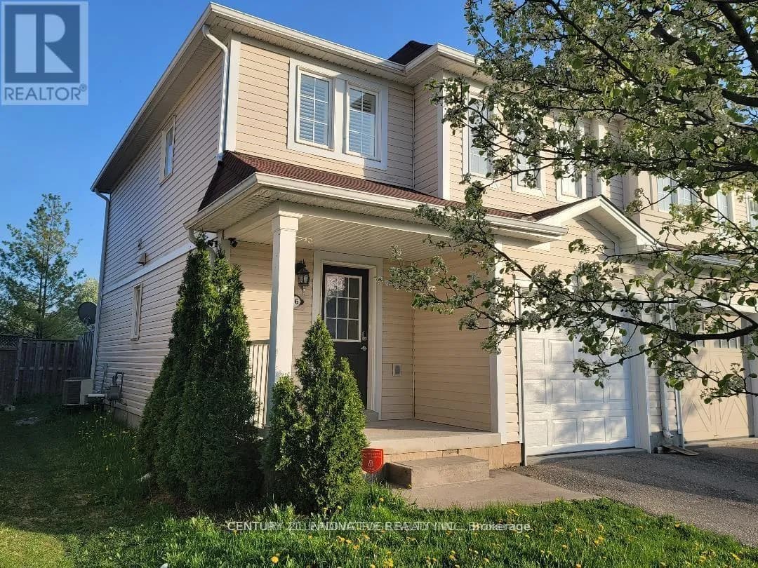 26 DUNCAN AVENUE — photo 1 of 19