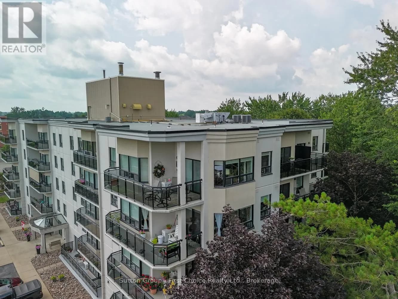 505 - 160 ROMEO STREET — photo 4 of 50