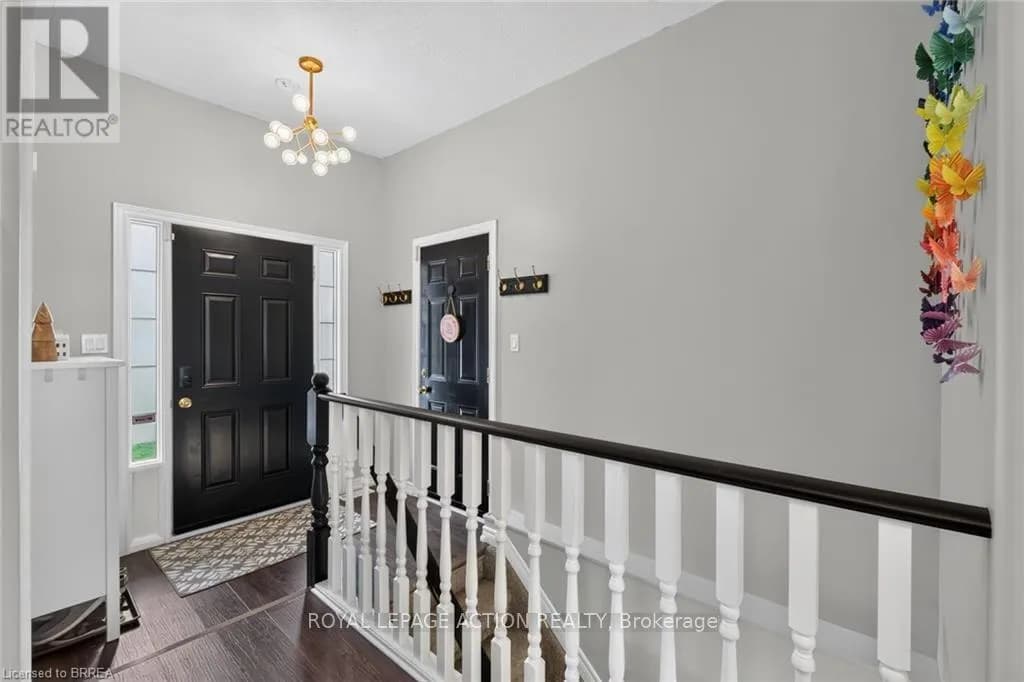 11 - 219 SHELLARD LANE — photo 5 of 40