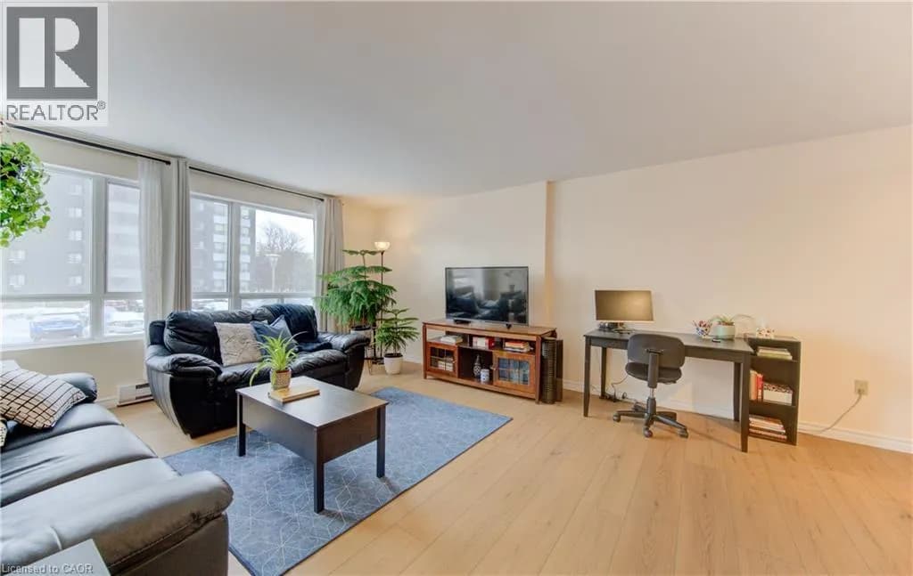 65 HIGHLAND Crescent Unit# 204 — photo 5 of 22
