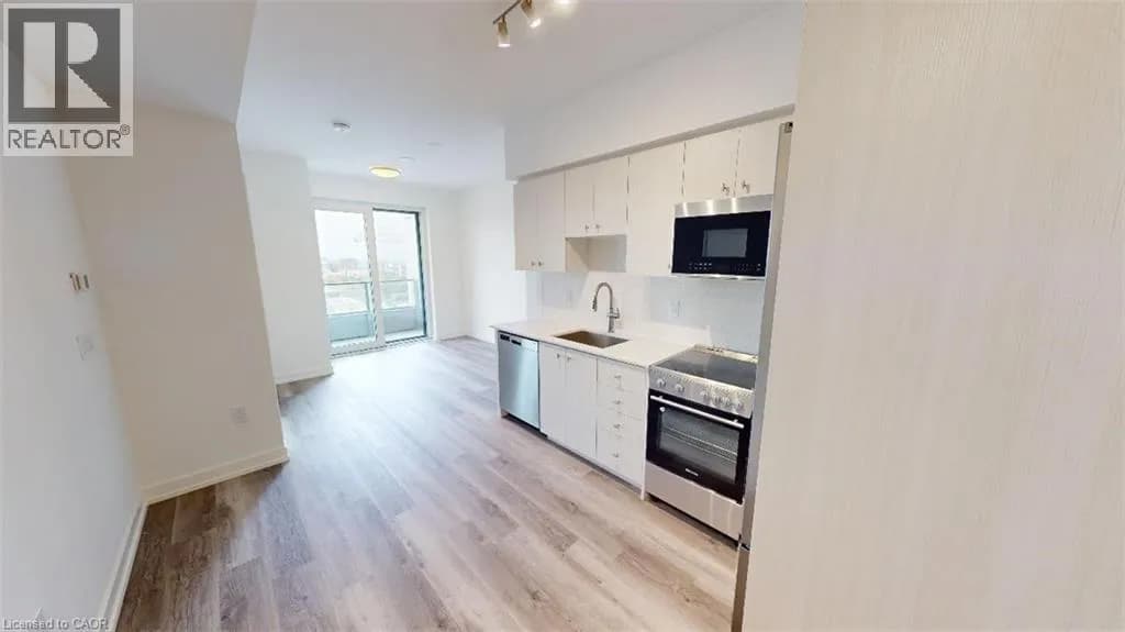 15 WELLINGTON Street S Unit# 1704 — photo 4 of 37