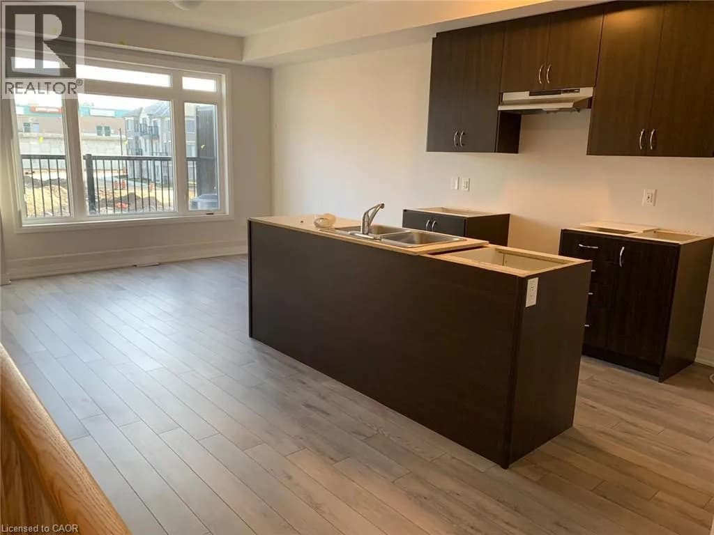 585 COLBORNE Street E Unit# 109 — photo 2 of 16