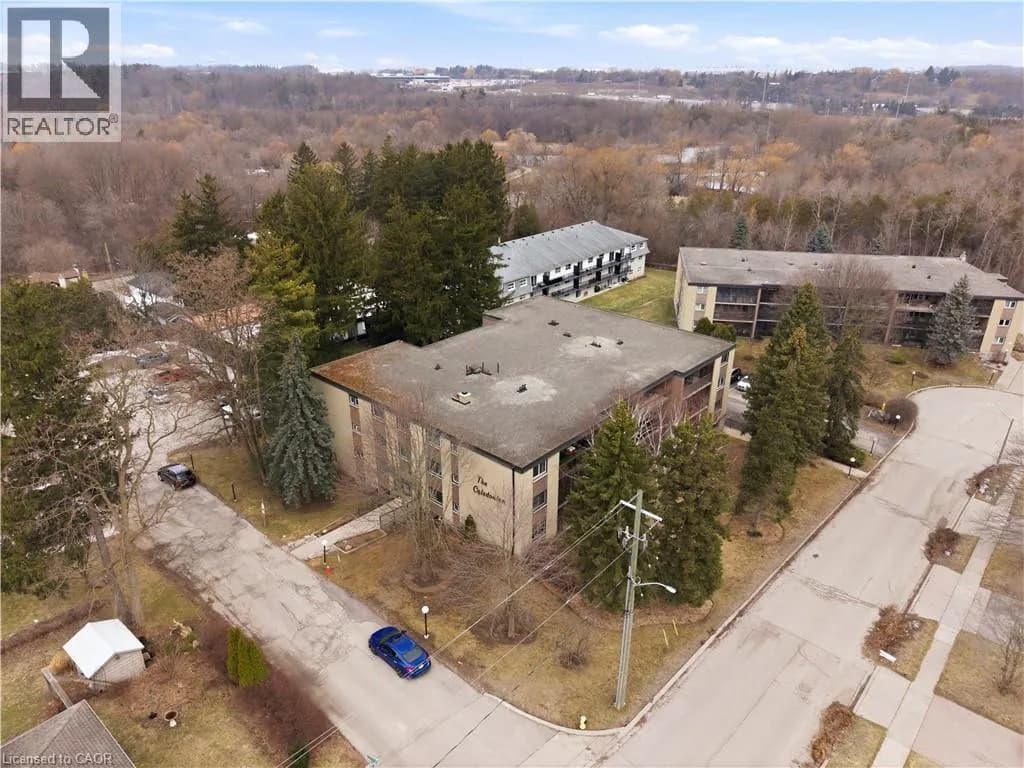 944 CALEDONIAN View Unit# 206 — photo 1 of 20