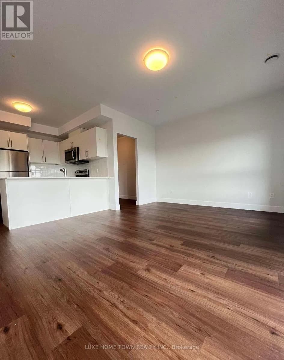606 - 1000 LACKNER PLACE — photo 2 of 7