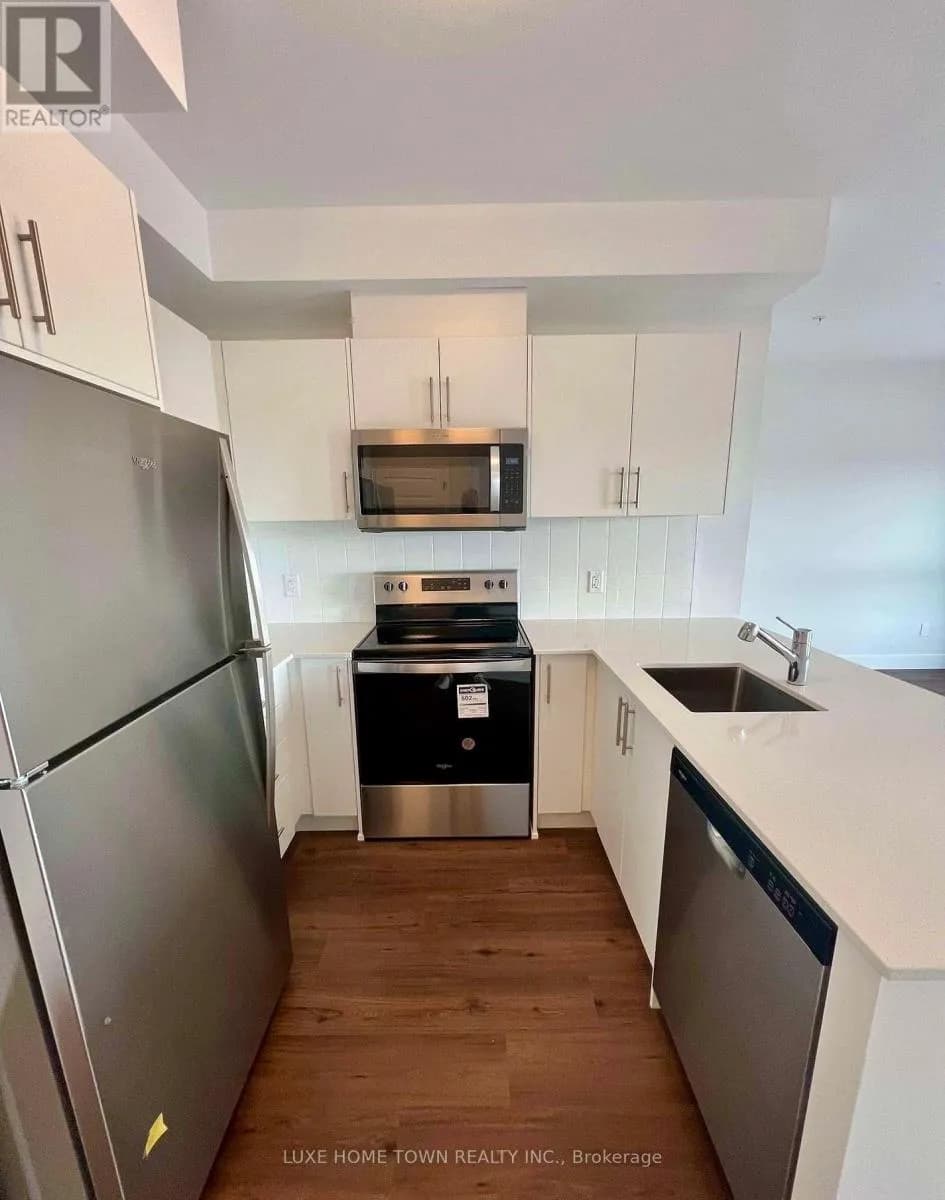 606 - 1000 LACKNER PLACE — photo 3 of 7