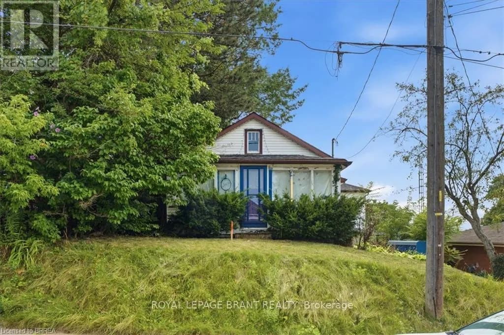 367 NELSON STREET — photo 3 of 34