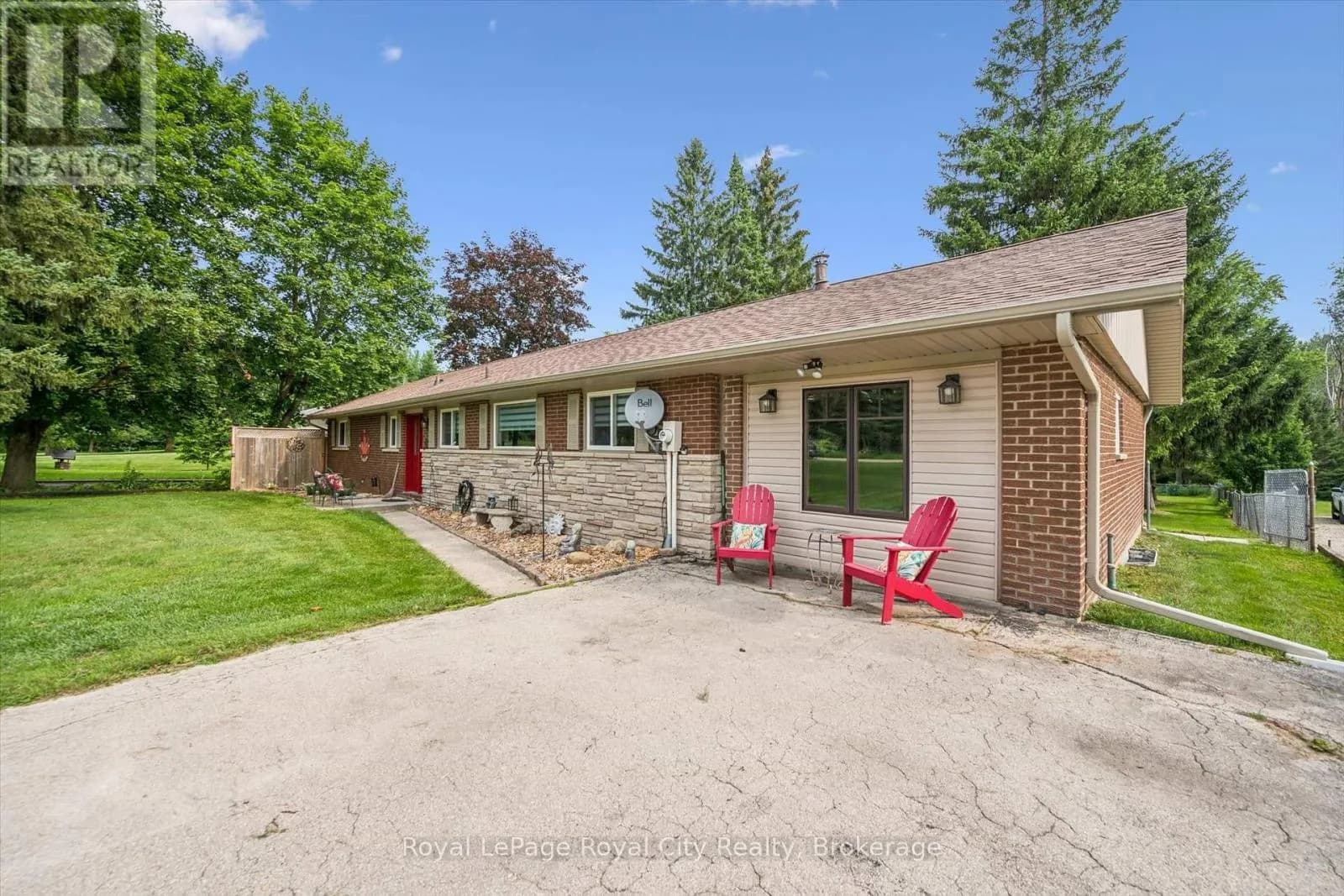 6167 GUELPH STREET — photo 3 of 42