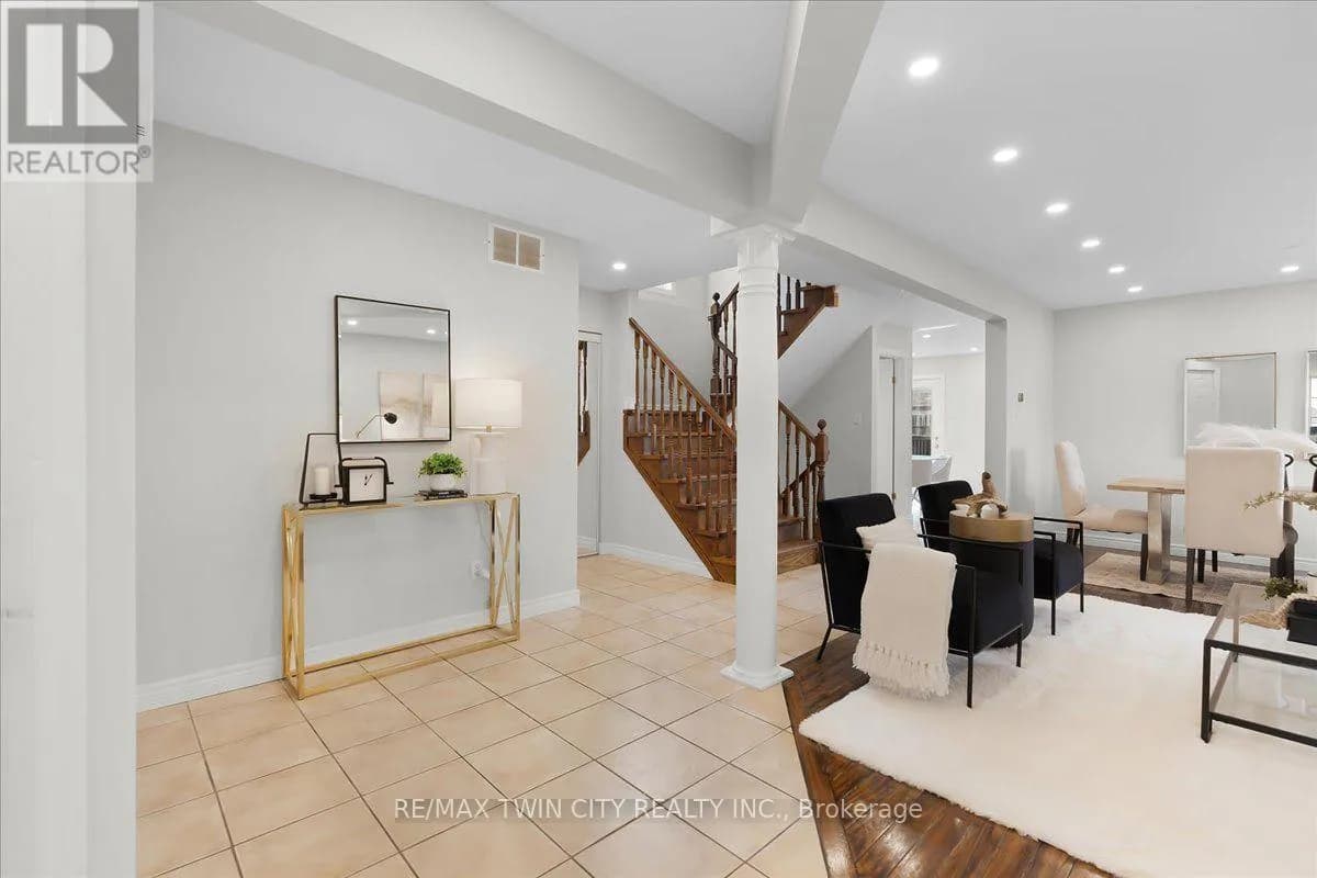 3 APPLE RIDGE DRIVE — photo 4 of 50