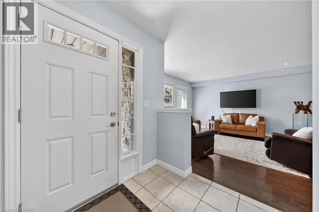 635 SAGINAW Parkway Unit# 35 — photo 5 of 47