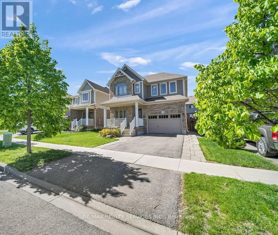 9 FITZGERALD STREET — photo 1 of 29