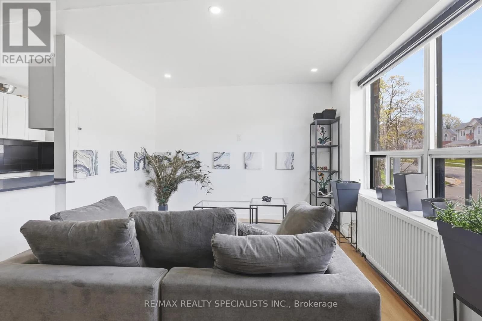 20 - 63 FIRST STREET — photo 5 of 15