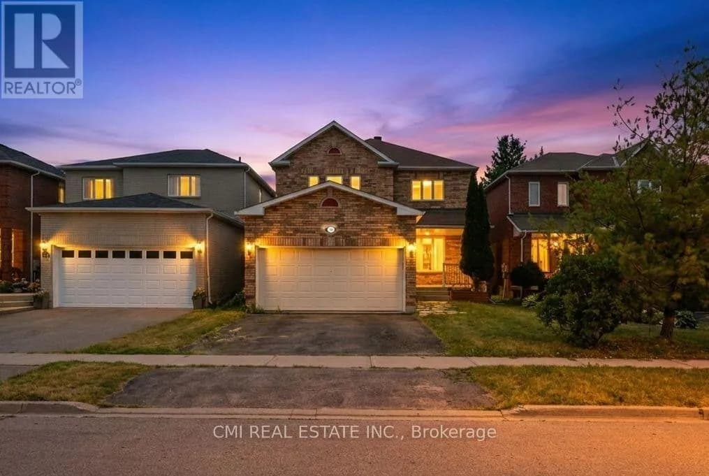 366 MARSHALL CRESCENT — photo 1 of 41