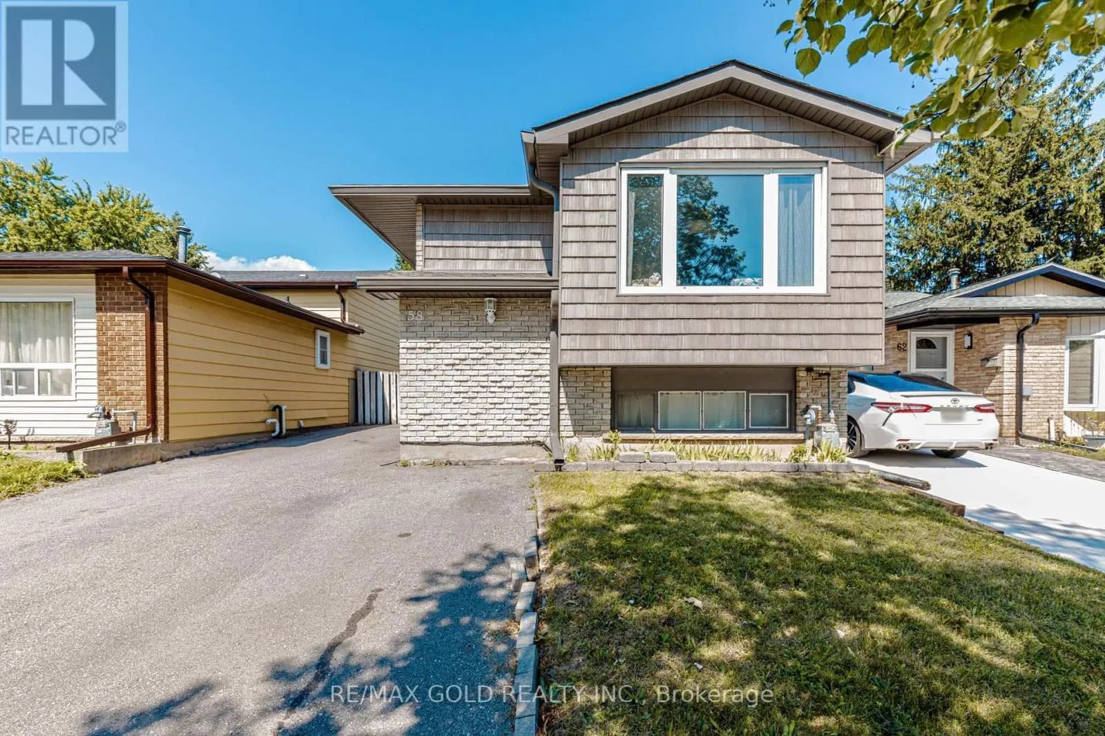 58 HOMESTEAD PLACE — photo 3 of 50