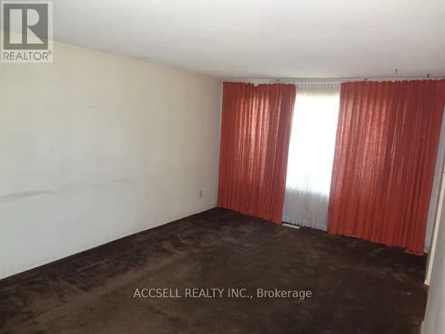 28 HARCOURT CRESCENT — photo 4 of 11
