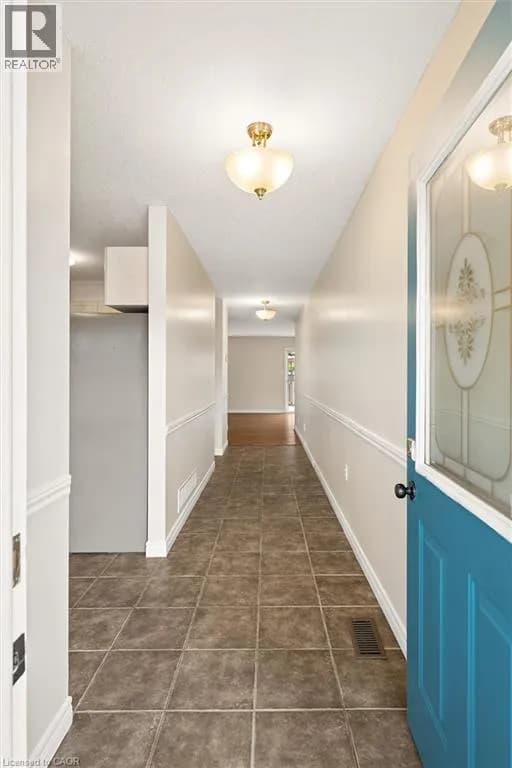 21 PORCHLIGHT Drive — photo 4 of 45