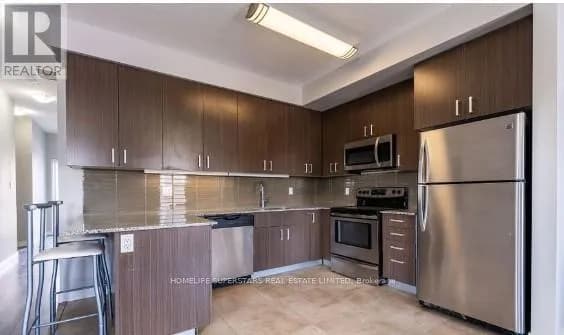 T101 - 62 BALSAM STREET — photo 2 of 10