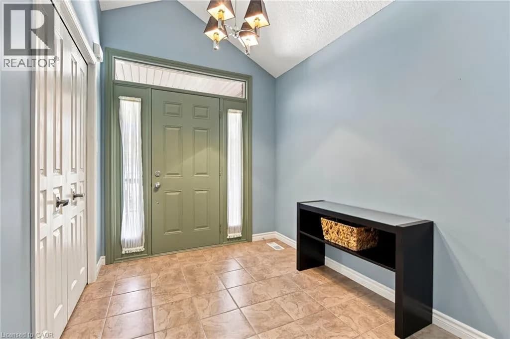 11 LOCKWOOD Street — photo 5 of 38