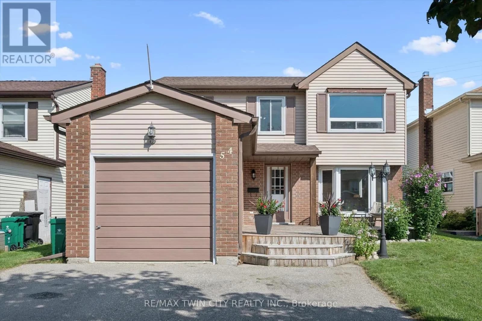 54 ROYAL ORCHARD PLACE — photo 1 of 36