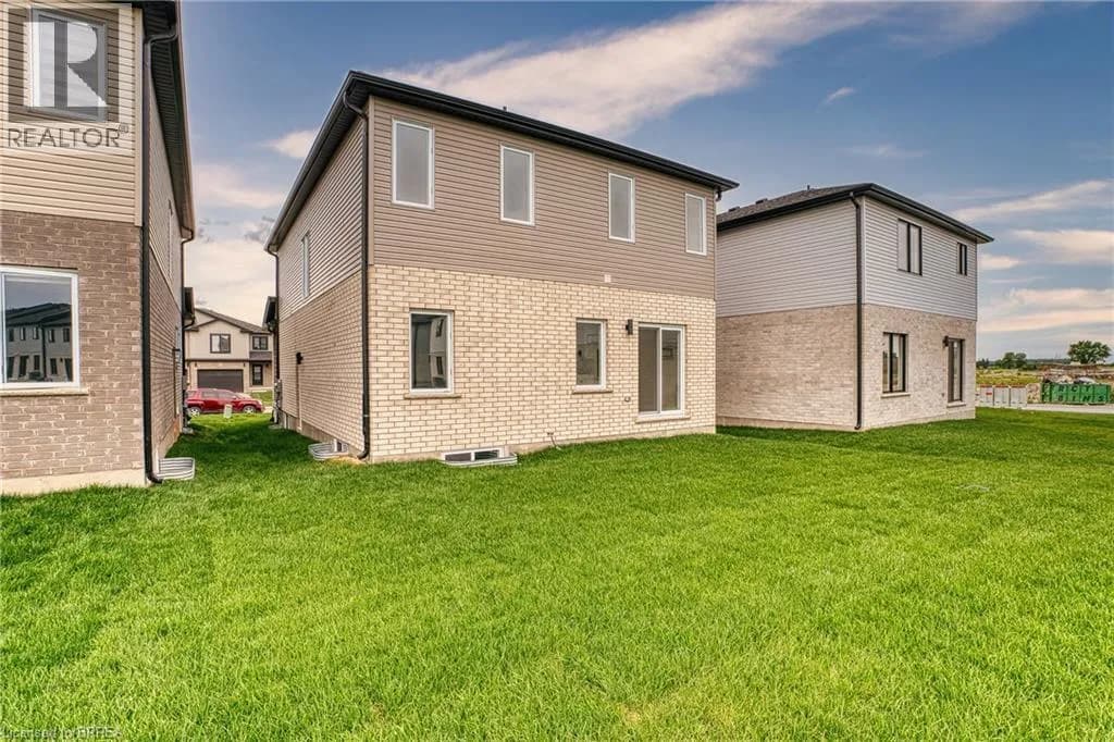 46 FORD Drive — photo 4 of 24
