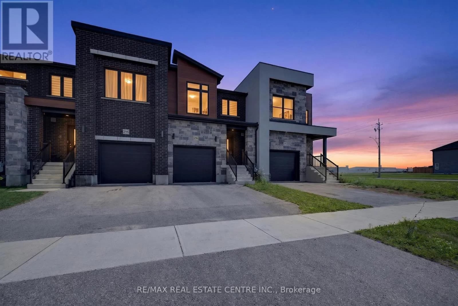 296 BRADSHAW DRIVE — photo 3 of 42