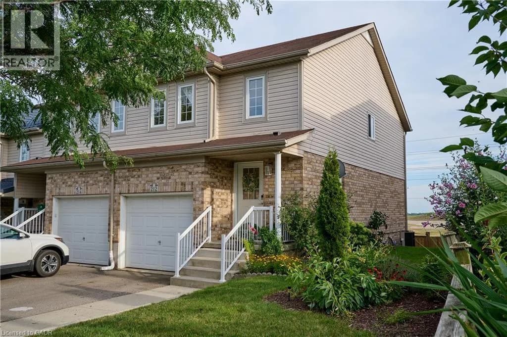 212 RED CLOVER Court — photo 3 of 46