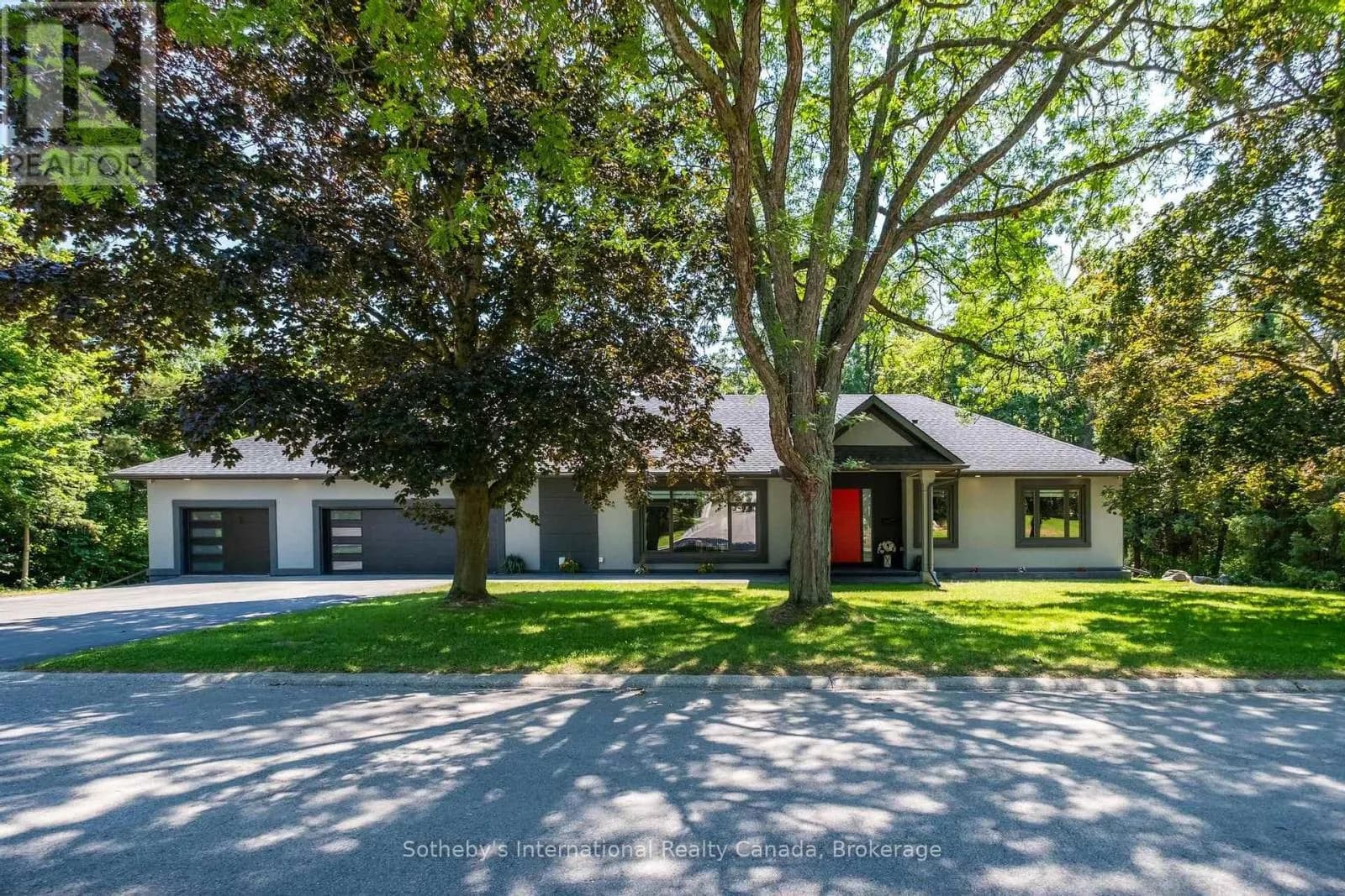 1 GAYWOOD GARDENS — photo 1 of 50