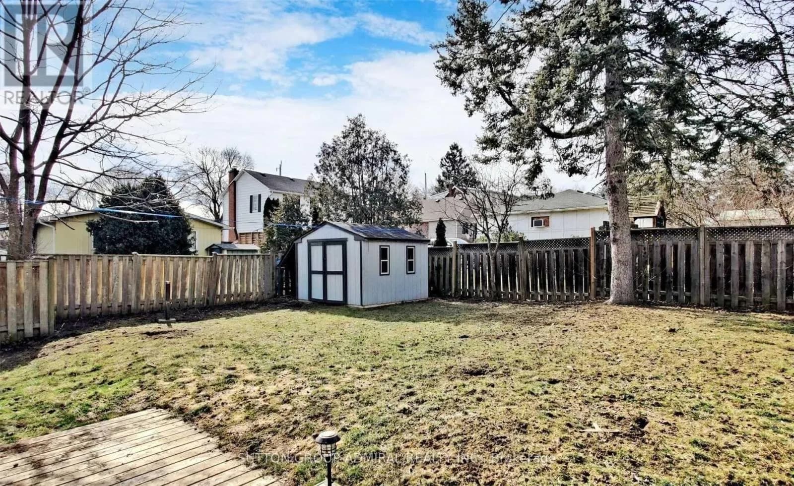36 JOHN STREET — photo 4 of 14
