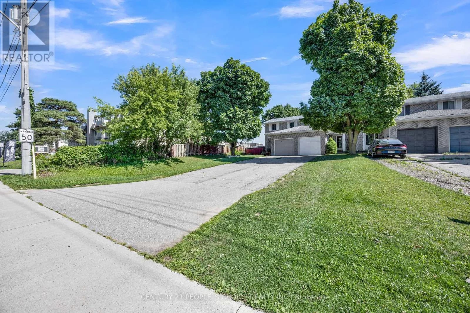307 CLYDE ROAD — photo 3 of 35