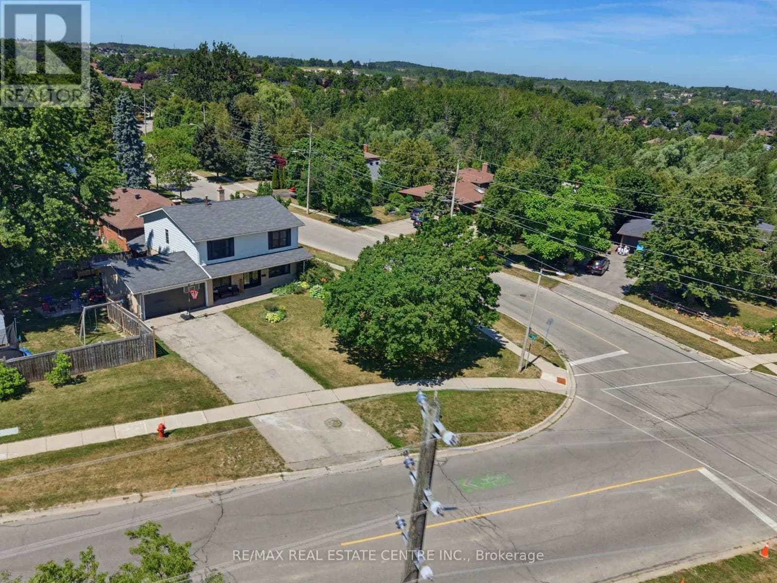 39 AMELIA STREET — photo 2 of 49