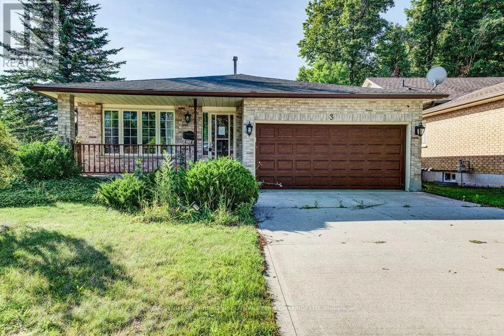 3 CORA DRIVE — photo 1 of 48