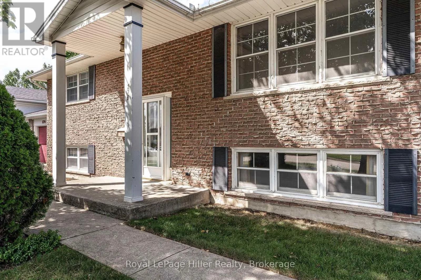 278 ELGIN CRESCENT — photo 2 of 46