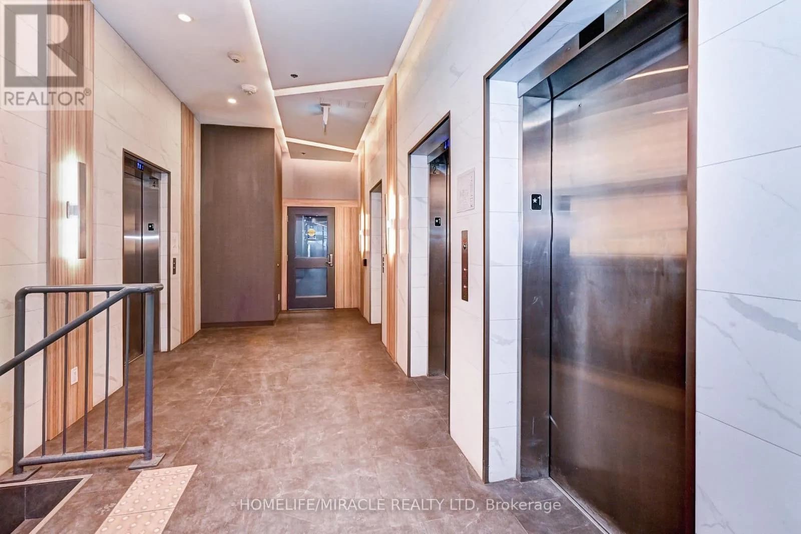 1213 - 60 FREDERICK STREET — photo 3 of 20