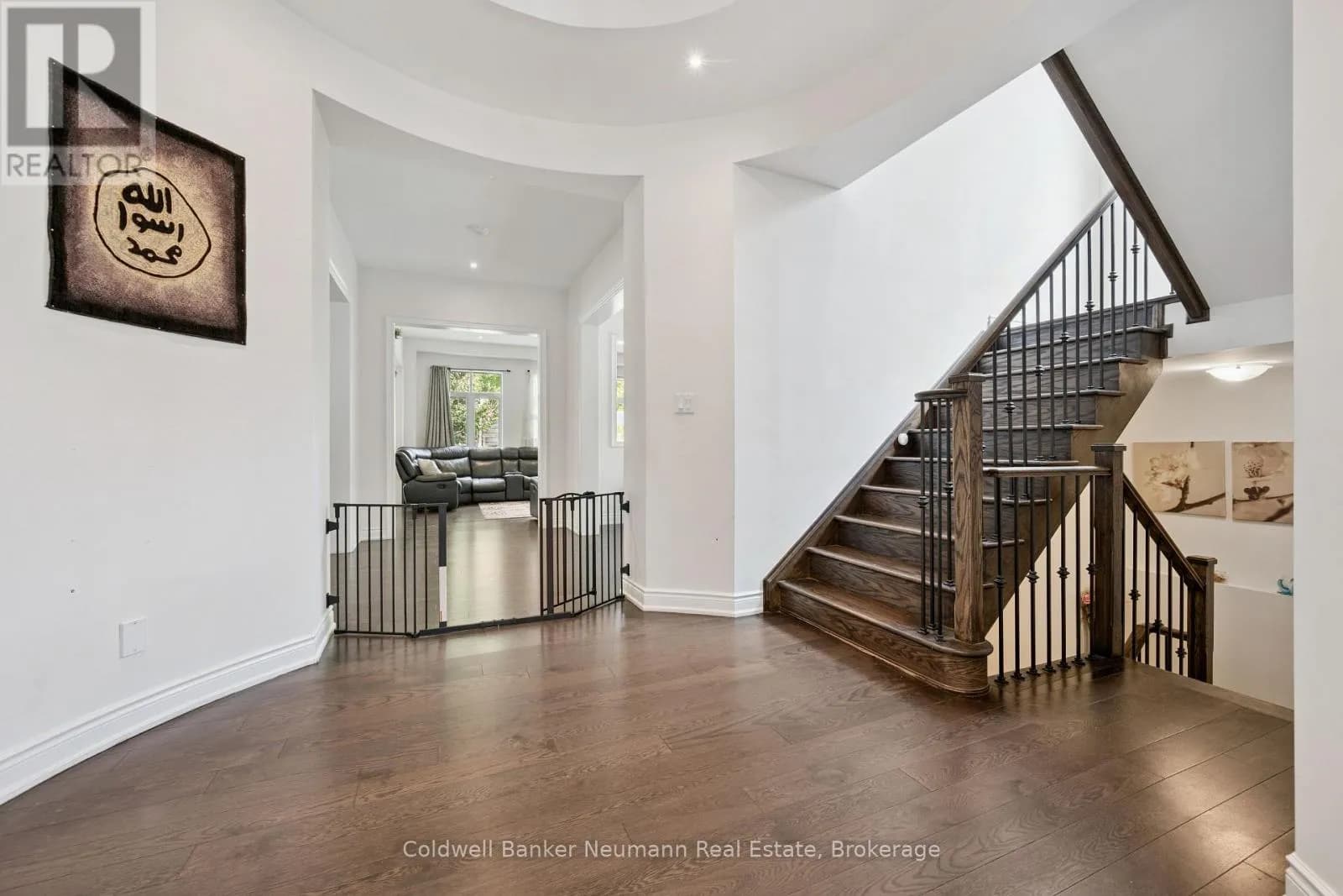 216 FOREST CREEK DRIVE — photo 5 of 50